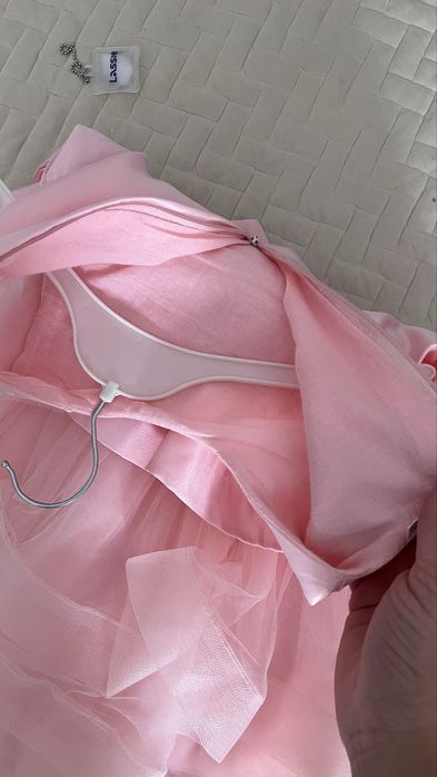 Продам нарядное платье