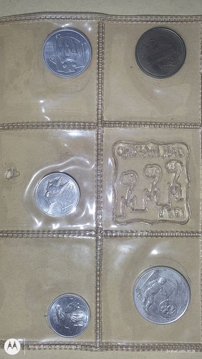 monede din San Marino emise în anul 1976.