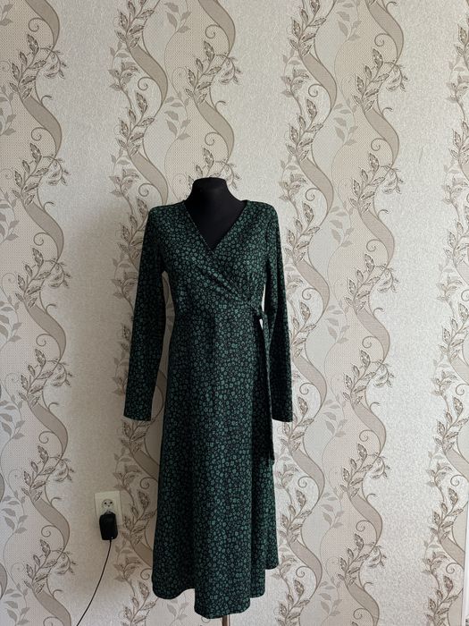 Продам женские вещи