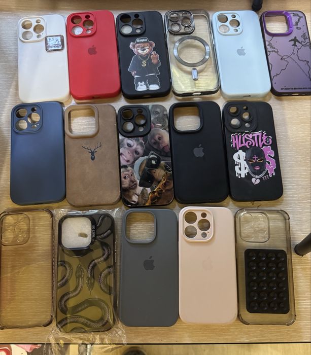 Чехлы на iPhone 14 Pro
