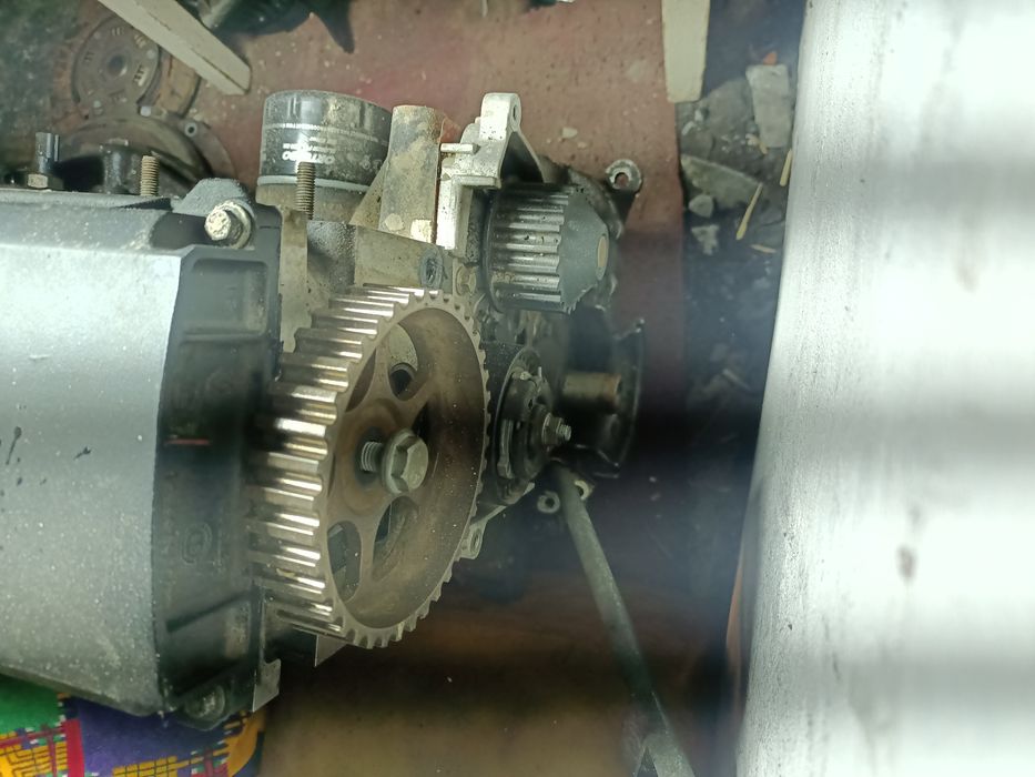 продам двигатель с навесным от Renault Sundera