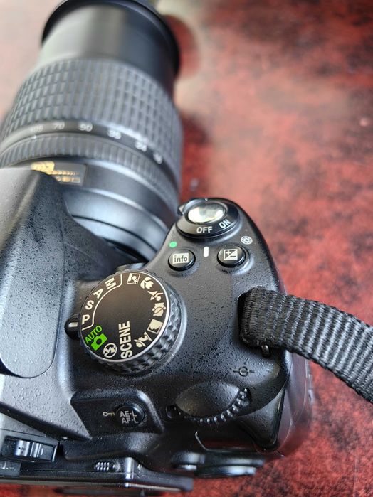 Фотоаппарат Nikon D5000