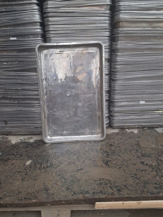 Подносы нержавеющей