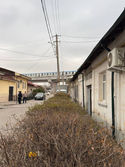 Сергели туманида ер нархида учаска сотилади