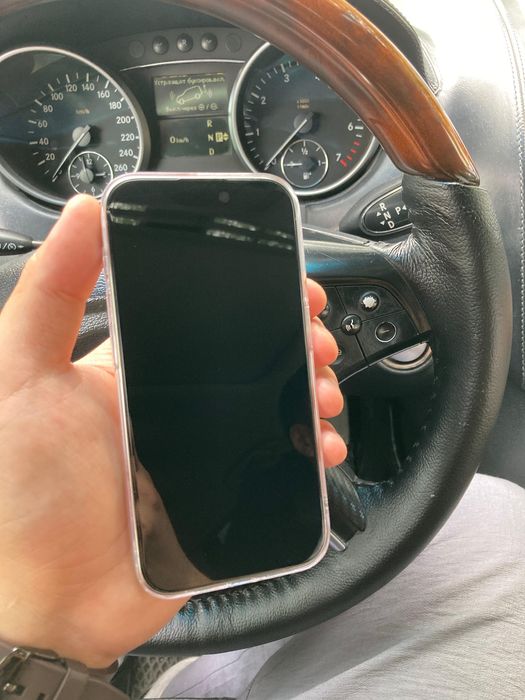 Продам Iphone 15 pro, Айфон 15 про