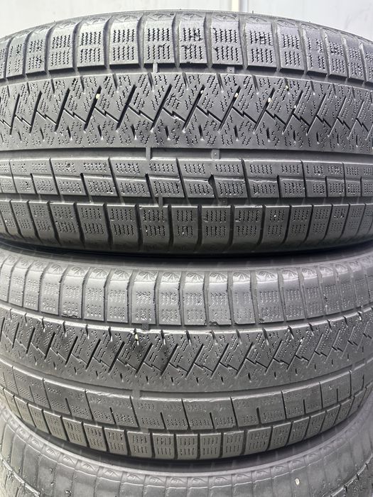 Шины 235/55R19 (4шт)