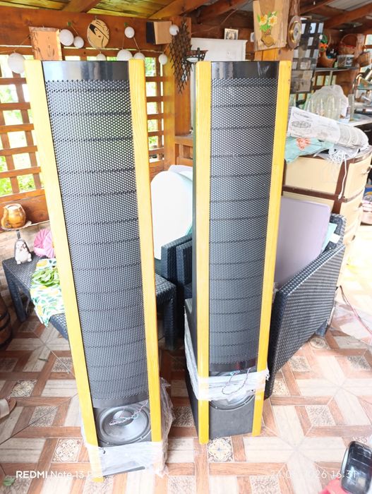 Boxe Martin Logan