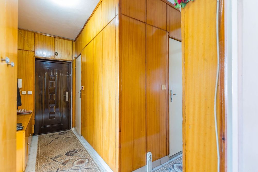 3-стаен в Плевен-Широк център площ 87 цена 135000