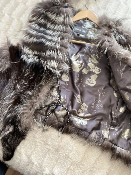 Меховая жилетка
