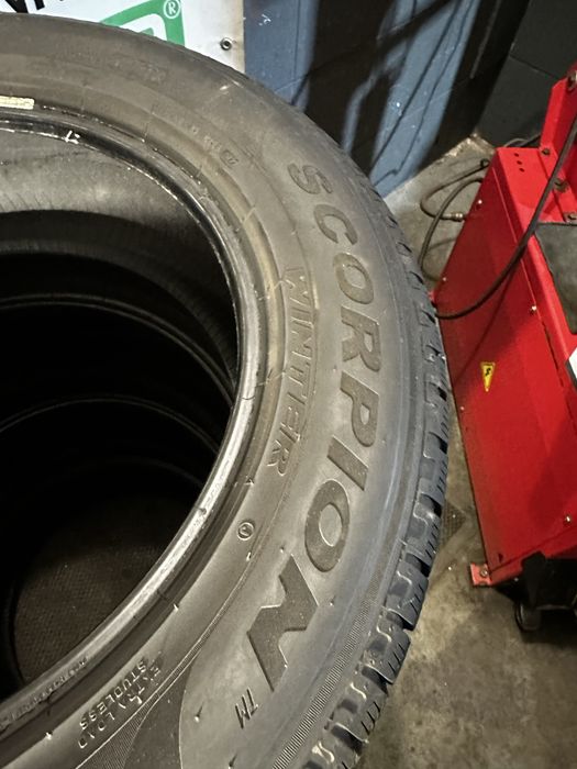 255/55 R19 111V XL - Pirelli Scorpion Winter M+S Oferta