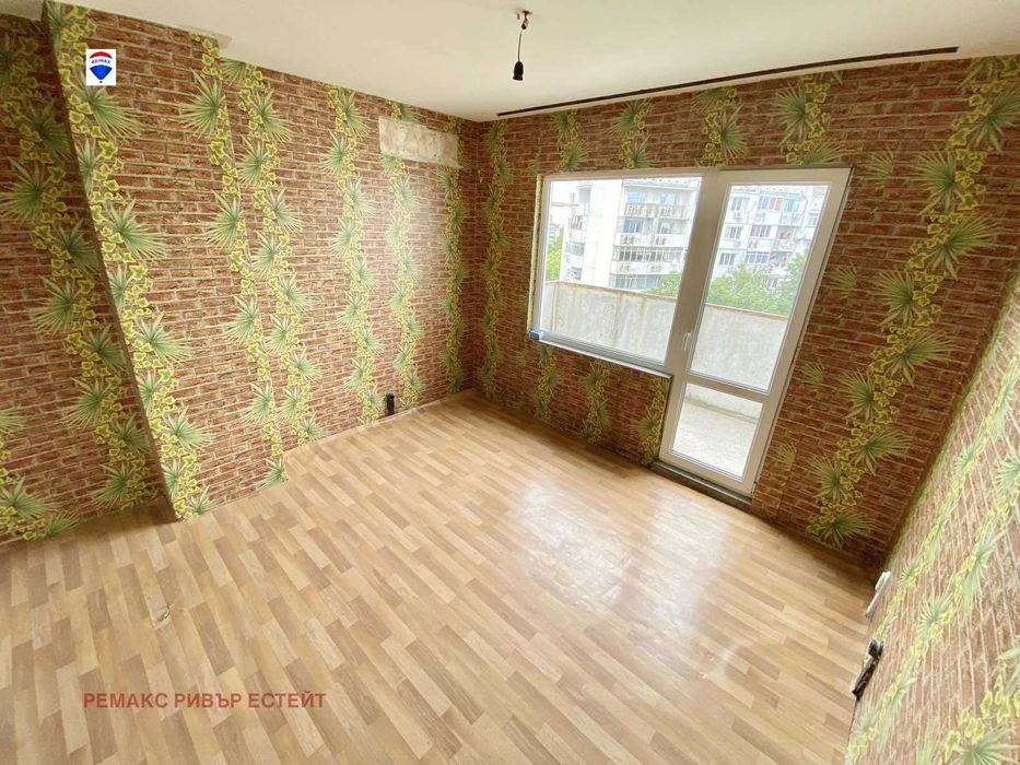 Продава се Двустаен апартамент в Русе, Дружба 3 - 81 кв.м за 826 €/кв.м - Снимка #6