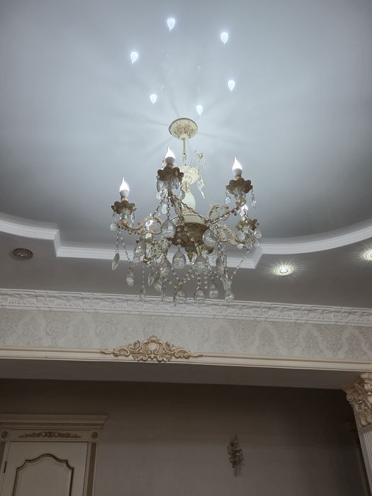 Люстра для гостинный