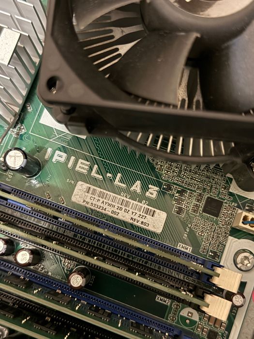 Конпютърна конфигурация HP P6000 P6237fr