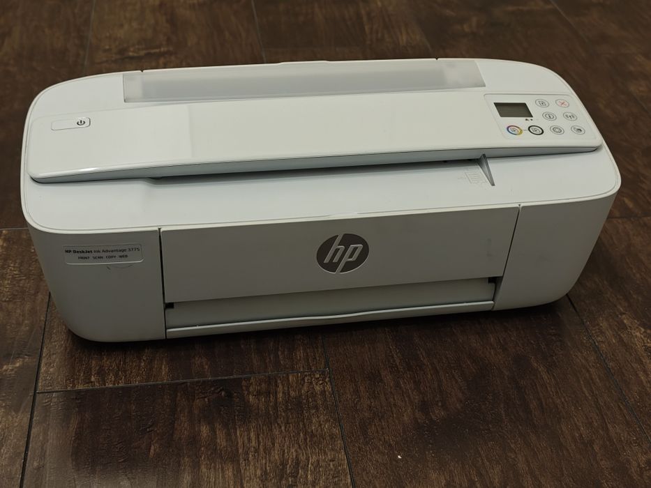 Imprimanta Hp deskjet 3775