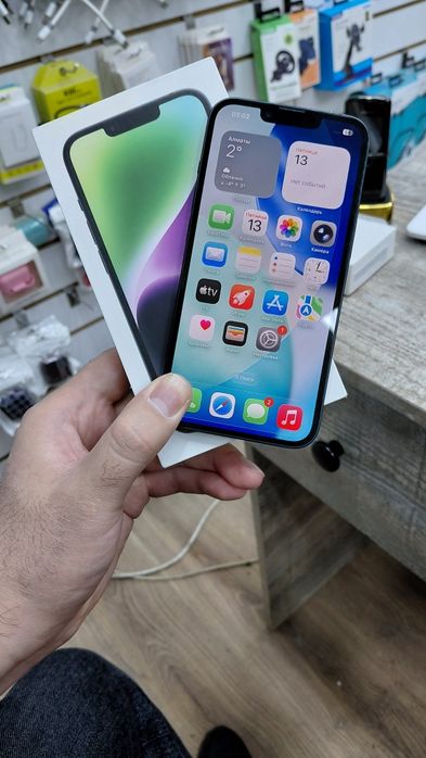 IPhone 14 128G Идеал