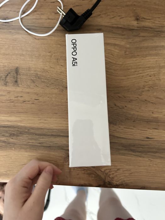 OPPO A5i новый замечатанный