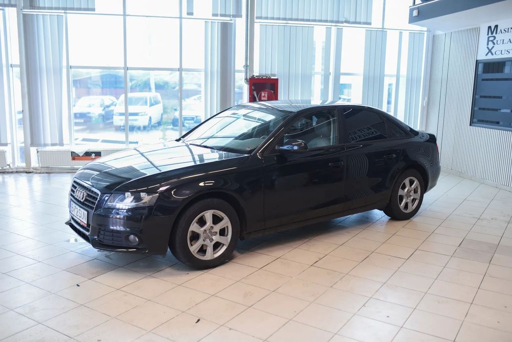 AUDI A4 2012 — imagine 2