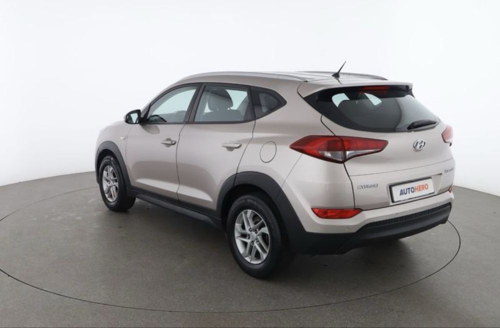 Hyundai Tucson 1.7 CRDi 2017 - garantie 12 luni