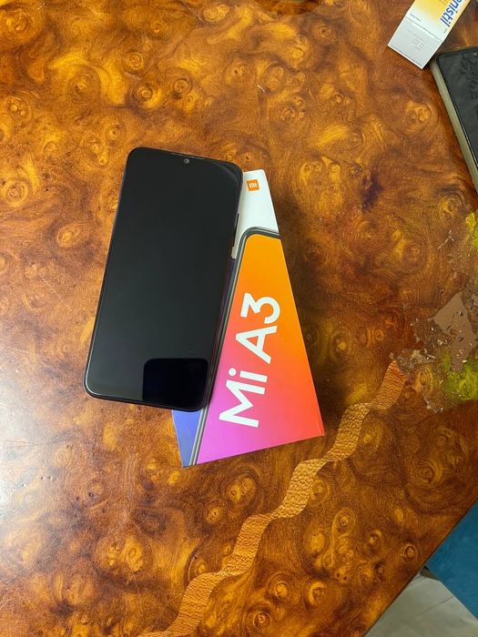 Mi a 3 sotiladi 4/64GB