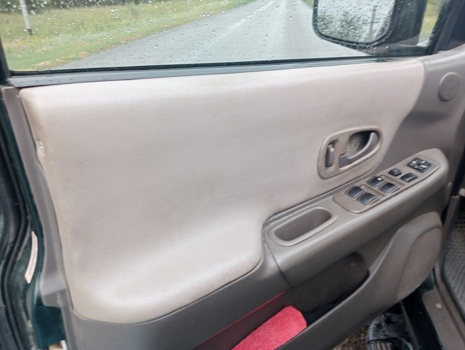 Митсубиси Монтеро спорт