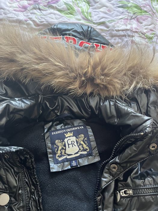 Куртка теплая с мехом на капюшене
