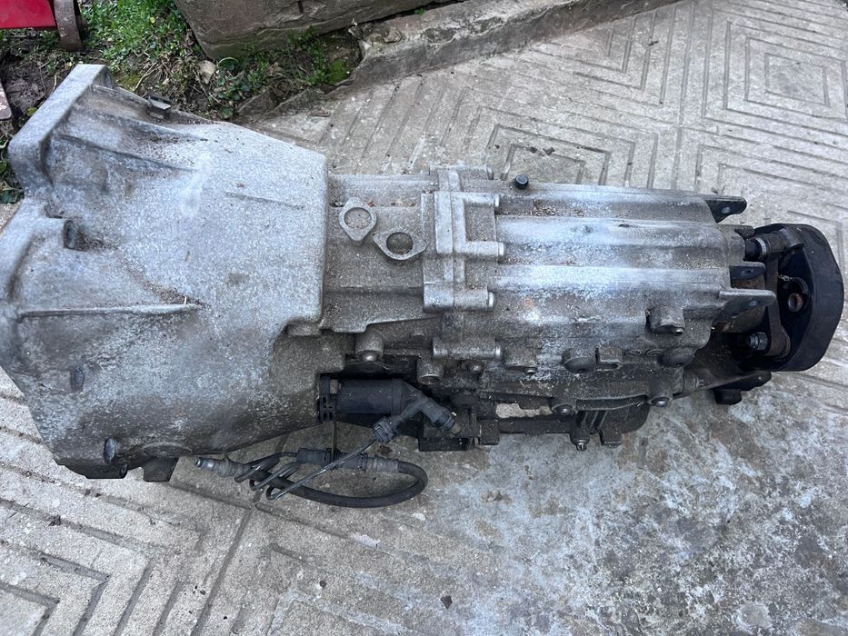 Скоростна кутия за BMW E60 3.0D БМВ 6 степенна BMW E61 M57 gs6-53dz