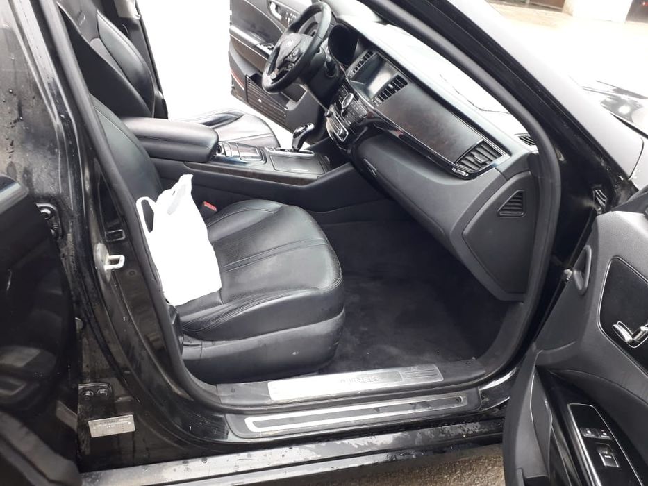 Kia quoris 2013 года