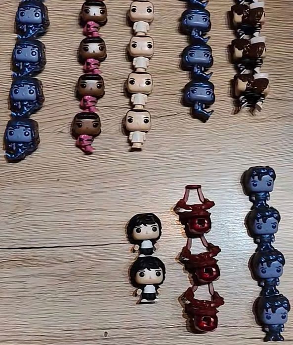 Kinder Joy Stranger Things Фигурки