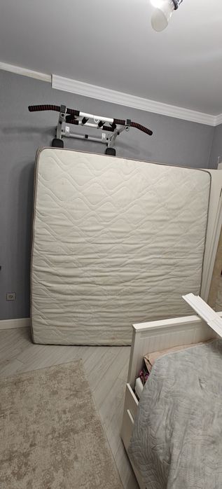 Продам матрас 180*200