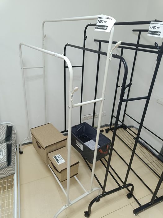 Вешалка напольная