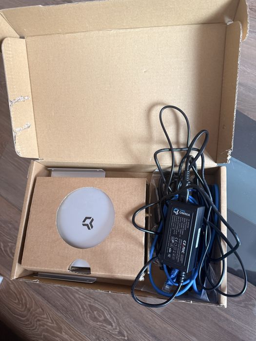 Turris OMNIA Router internet WI-FI 6 TOP