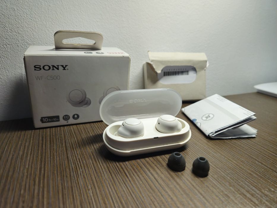 Sony WF-C500 white