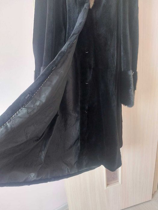 Шуба норковая с капюшоном