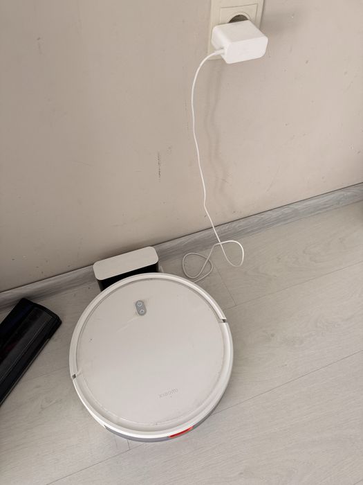 Робот прахосмукачка Xiaomi