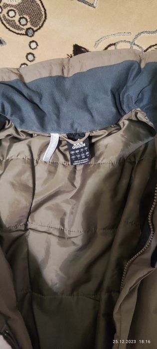 Adidas(Димисезонная куртка)