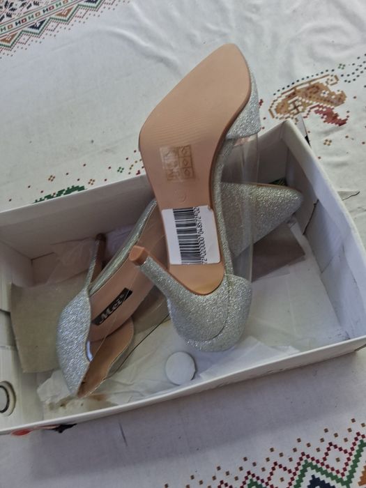 Pantofi ocazie  mărimea 36