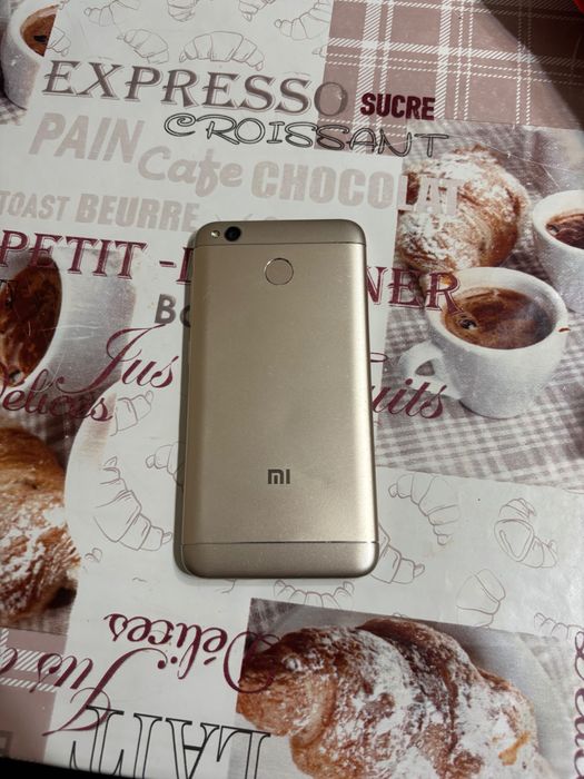 Redmi 4x в отличном состоянии