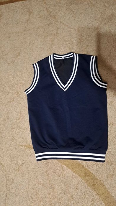 Школьные Блузки , сарафан,  брюки