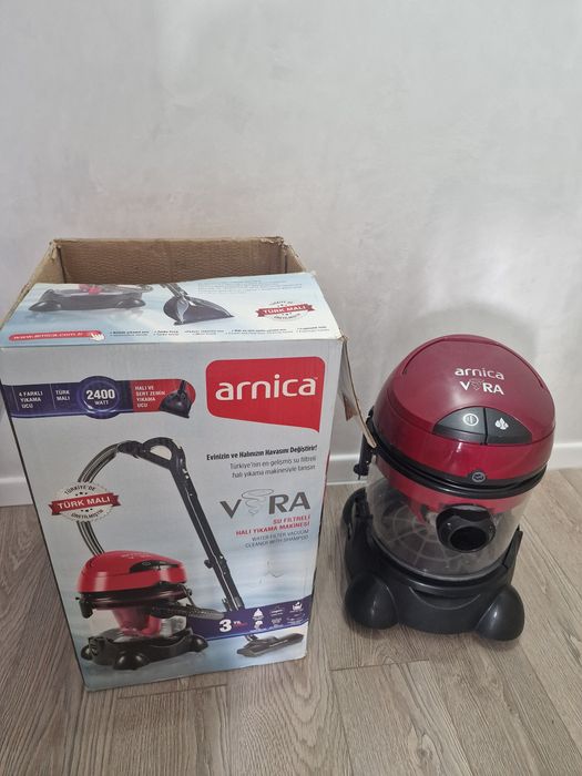 Моющий пылесос от Arnica