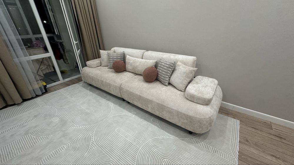Новый диван 3 метра
