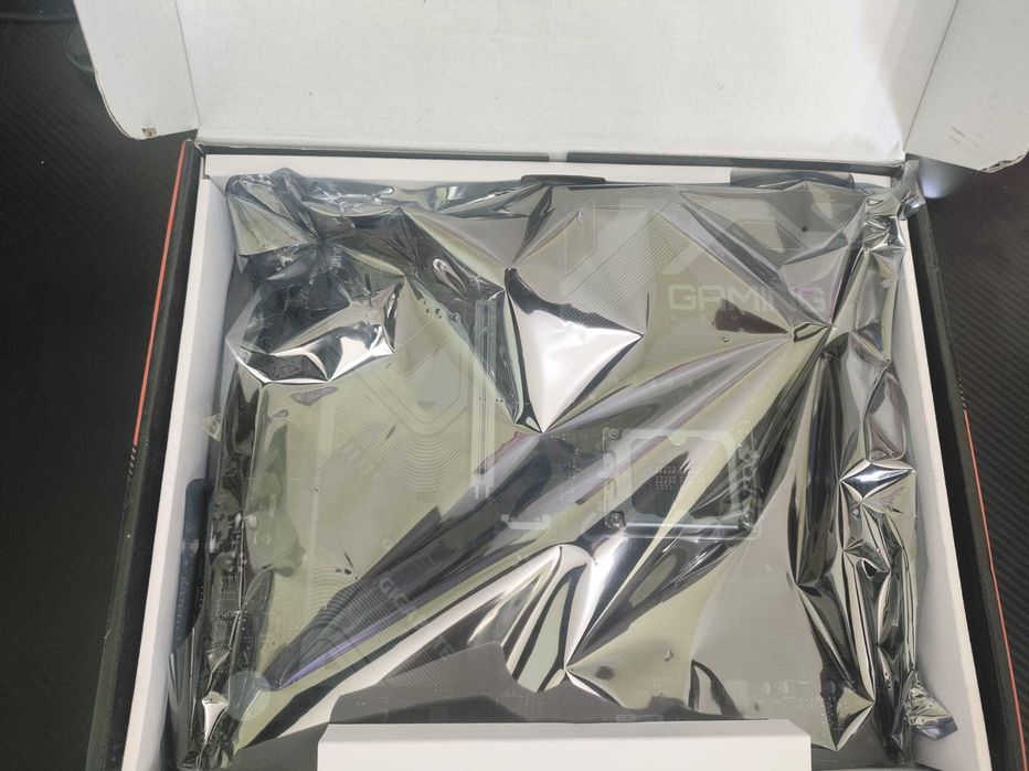 Placa de baza Gigabyte Z790 Gaming X AX