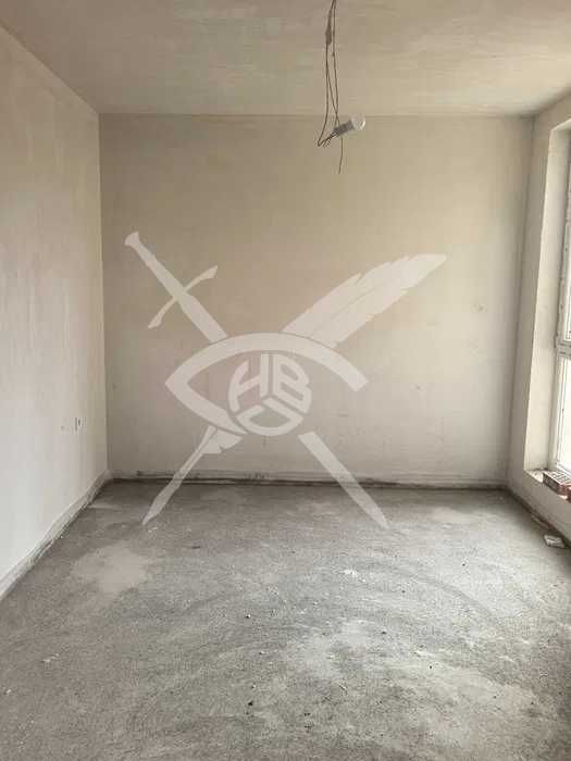 Продава се Тристаен апартамент в Пловдив, Тракия - 101 кв.м за 722 €/кв.м - Снимка #3