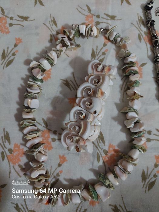 Ожерелье из ракушек