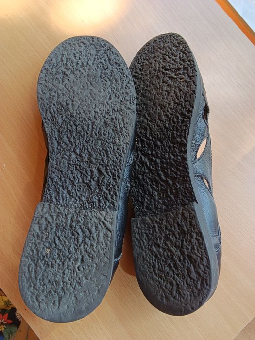 Balerini de dama din piele