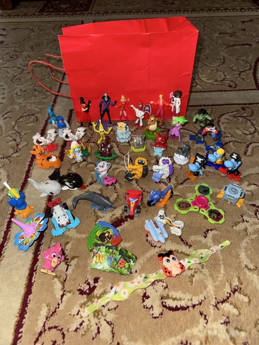 Игрушки КИНДЕР Сюрприз