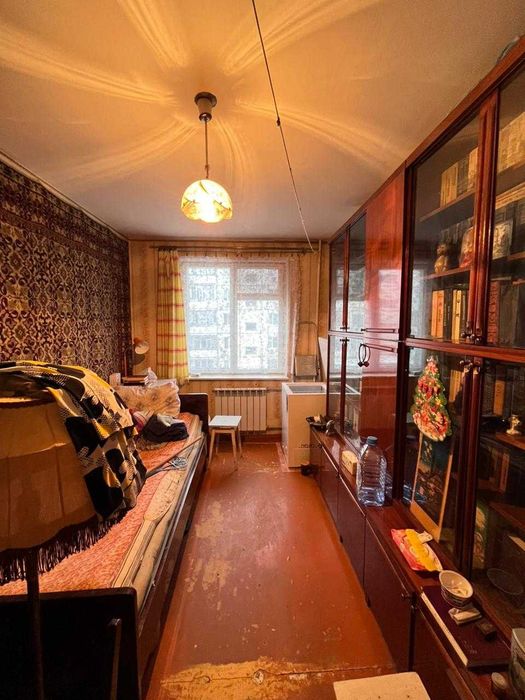 Продается 3 комн кв р-н Диана