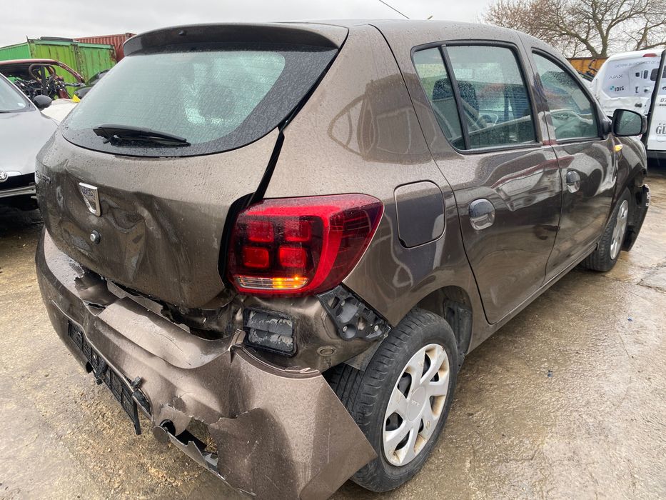 Dacia Sandero 1.0 SCe  73 кс.  2018  5 кс. двигател B4D400, 36 000