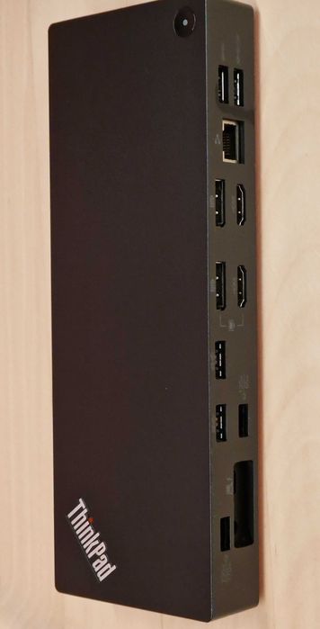 docking station Lenovo Thunderbolt 3 Dock Gen 2