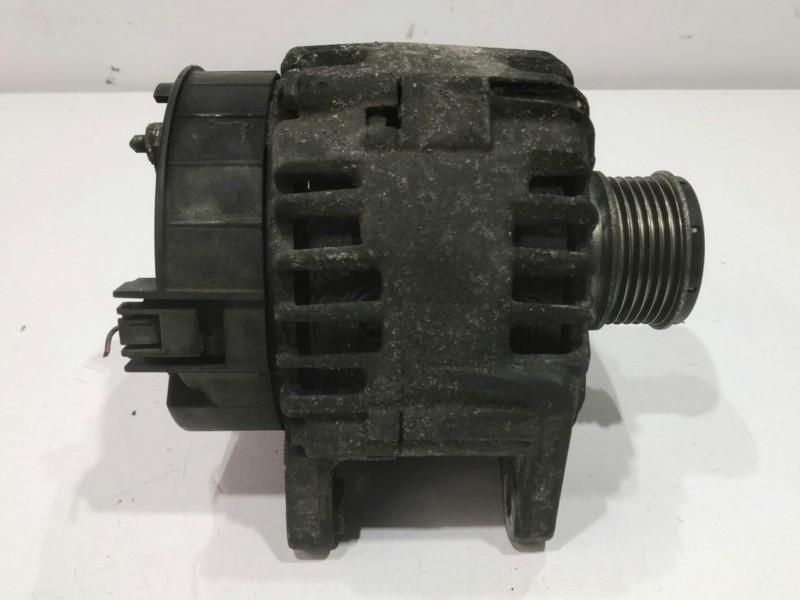 Alternator 231000026r Renault Megane 3 Hatchback 5-usi 1.5 dCi MT (11