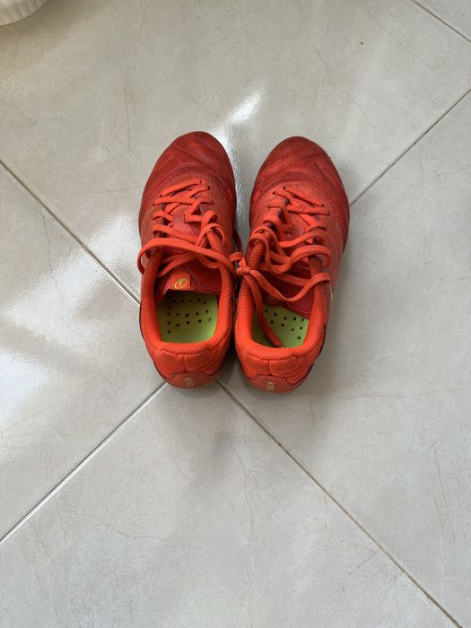 Футболни обувки 35 номер